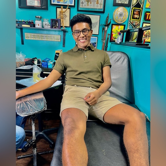 Meet your Posher, Halbert - Picture 1 of 5